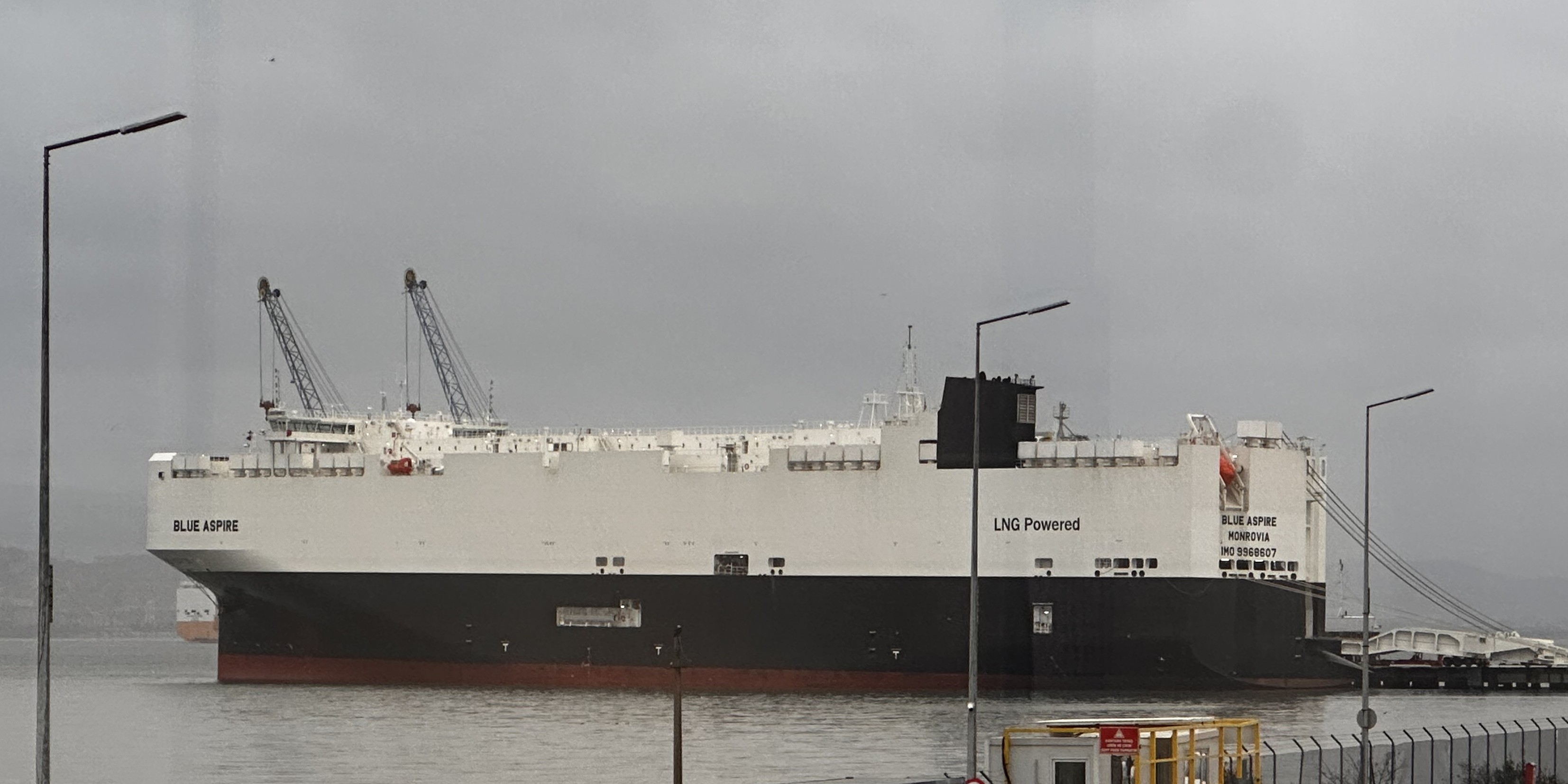 M/V Blue Aspire